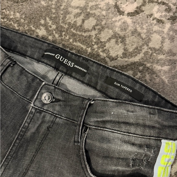 Guess Men's Slim Tapered Jeans With Reflective Logo-Tape Size 33 - Picture 6 of 11